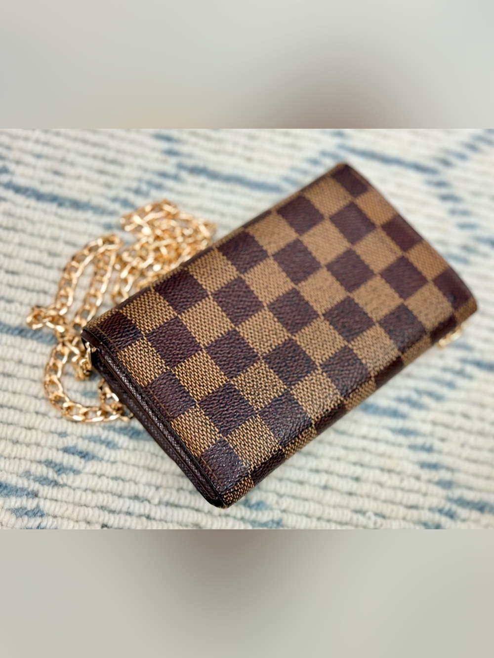 LOUIS VUITTON Vintage Y2K Damier Ebene Monogram Canvas Wallet W/ Crossbody - Picture 8 of 16